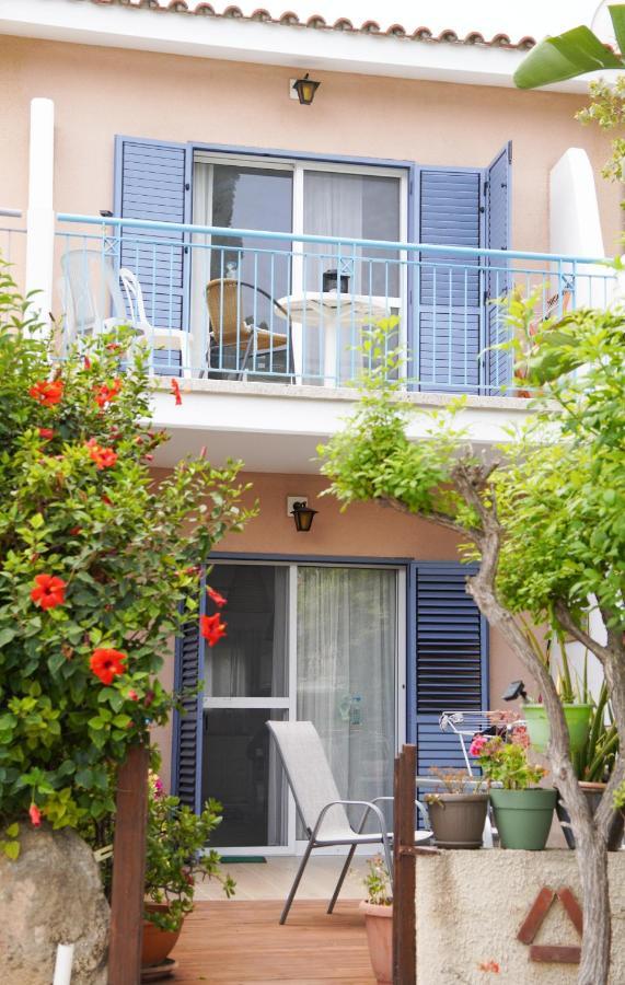 Rachel Suite By The Pool Paphos Extérieur photo